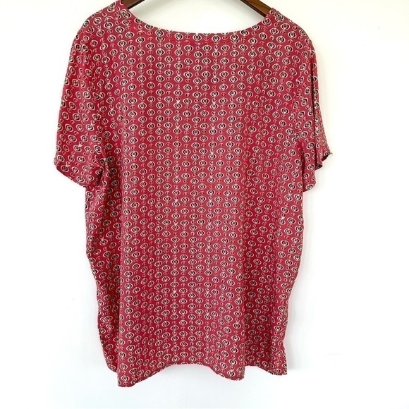 J. Jill top with crew neckline and short sleeves, loose fitting - Picture 7 of 11